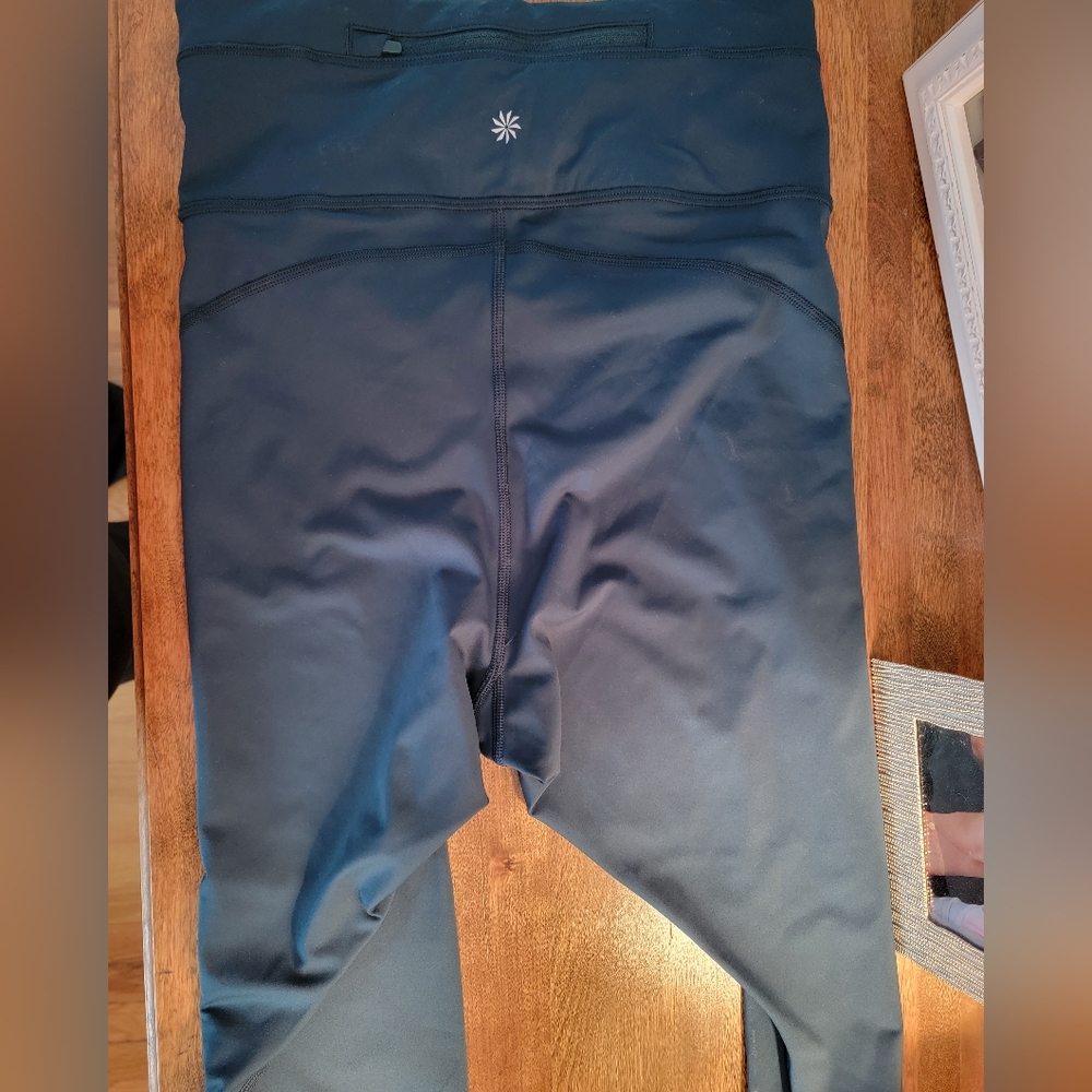 Athleta Accelerate crop pants
